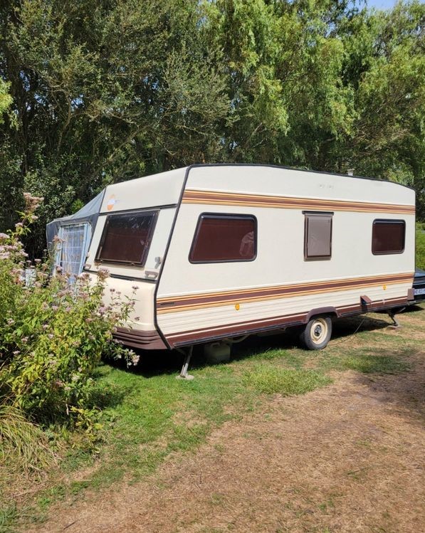 Caravane Bürstner Premio 500 — État Excellent